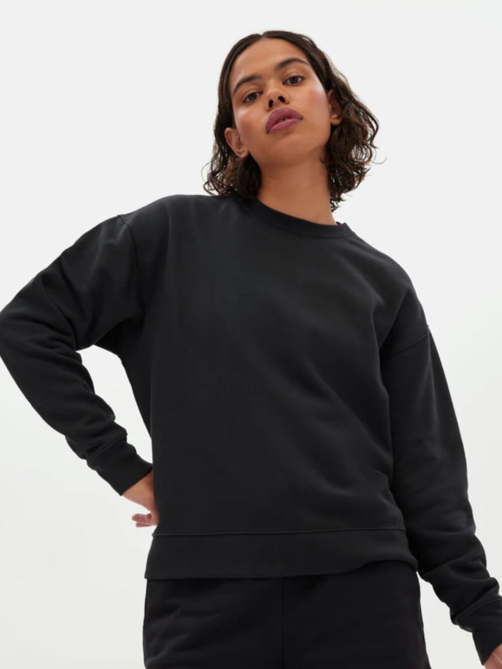 Girlfriend Collective 50/50 sweatshirt black loungewear relaxed athleisure cozy